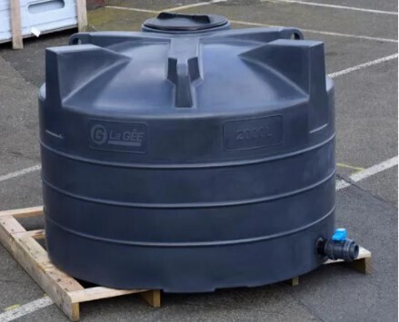 Cuve a&eacute;rienne verticale 3000 L &Oslash;1,95m Petits materiels