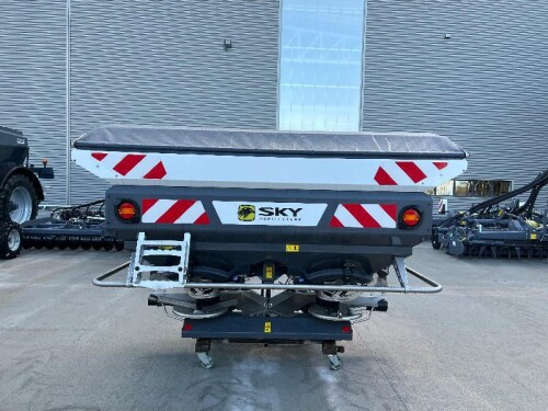 X40 24 36 HR ECO Sky Agriculture Distributeur d'engrais