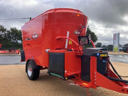 PROFICROSS20,2CS Kuhn Mat&eacute;riel d'&eacute;levage